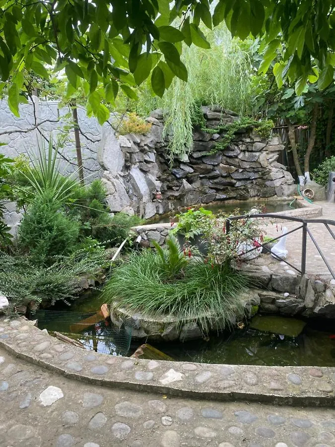 Отель Гостевой дом Holiday House Батуми